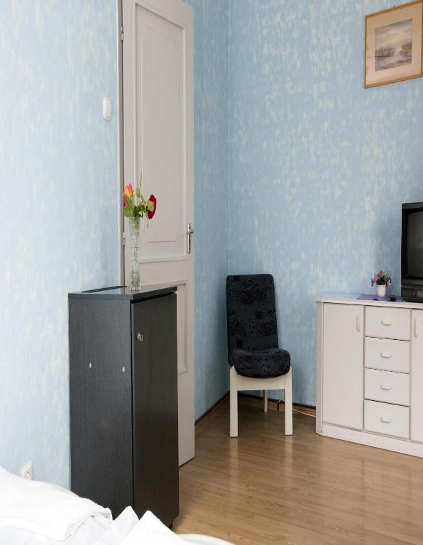 Hotel Francoise Балатонлеле Екстериор снимка